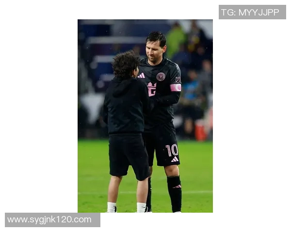 梅西合拍视频惊艳球迷 梅西合拍视频惊艳球迷