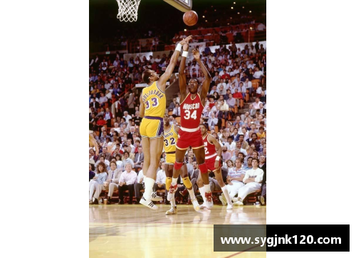 NBA生涯场均得分排名前十的球星揭秘与分析